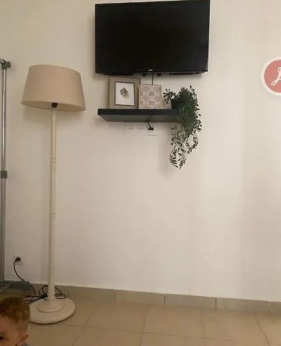 T1 à 5 Min à Pieds Du Centre ! Béziers